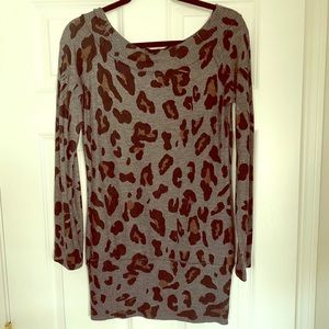 Maternity leopard lightweight sweater